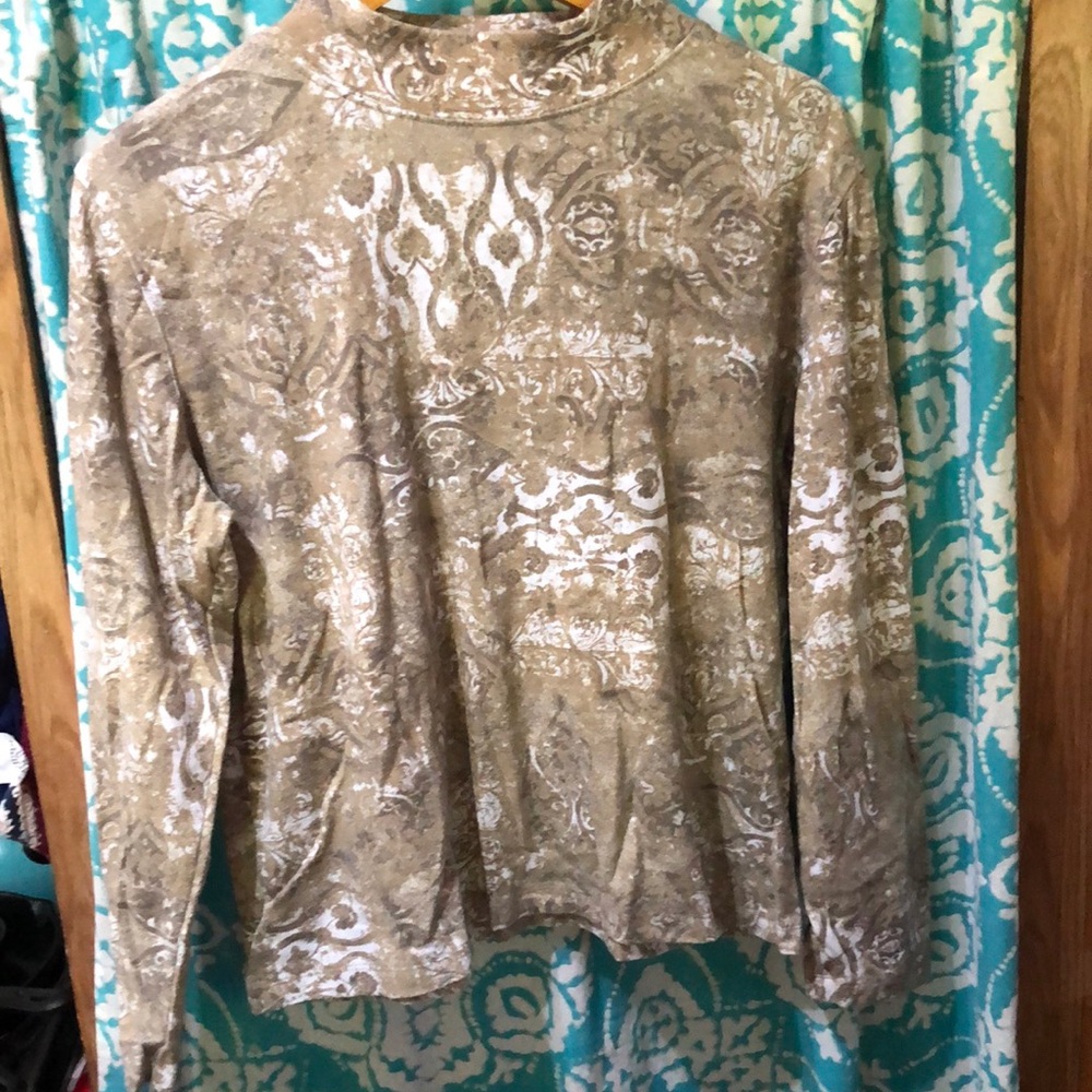 Rebecca Malone Tan‎ Graphic Tee with  Mock Turtleneck